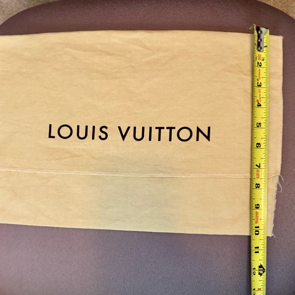 Louis Vuitton Dust Bag 15 1/4” x 10 1/2” Bag in photo is not included in sale - Picture 3 of 6